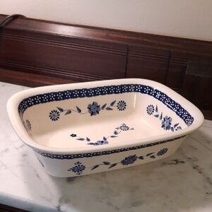 RARE PATTERN.   Polish Pottery Blue Floral Baking Dish